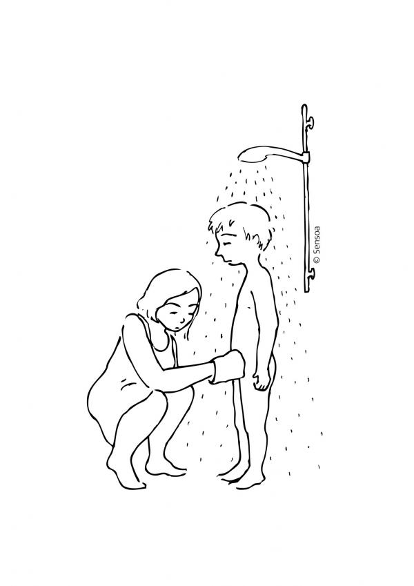 Moeder wast piemel van zoon van 12 Moeder wast piemel van zoon van 12